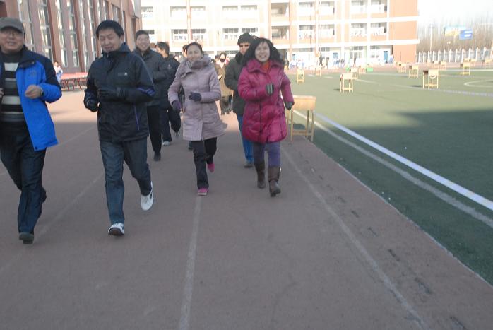 新聞名稱：迎新年越野賽——教師(shī)風采
添加日期：2014-01-06 18:20:27
浏覽次數(shù)：4715