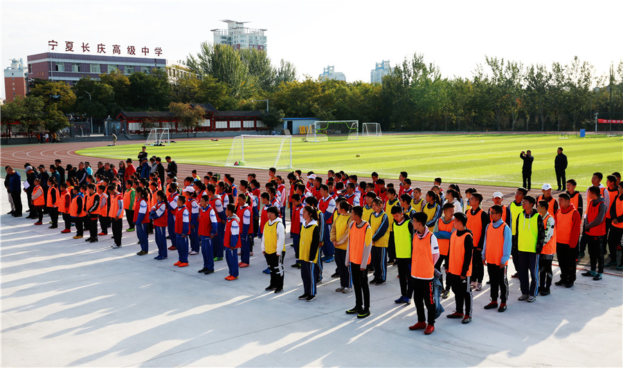 新聞名稱：滿天星足球訓練
添加日期：2019-10-14 10:35:56
浏覽次數(shù)：3332