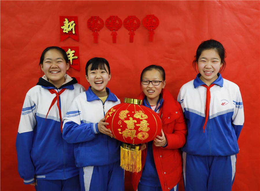 新聞名稱：恭賀新年
添加日期：2019-12-27 12:02:01
浏覽次數(shù)：2408